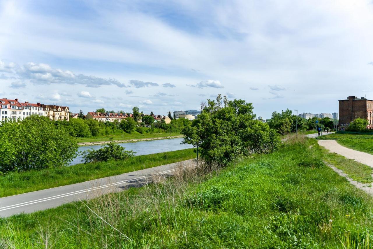 Apartments Poznan Chwaliszewo Residence With Free Garage By Noclegi Renters Kültér fotó