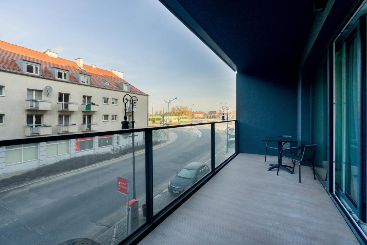 Apartments Poznan Chwaliszewo Residence With Free Garage By Noclegi Renters Kültér fotó